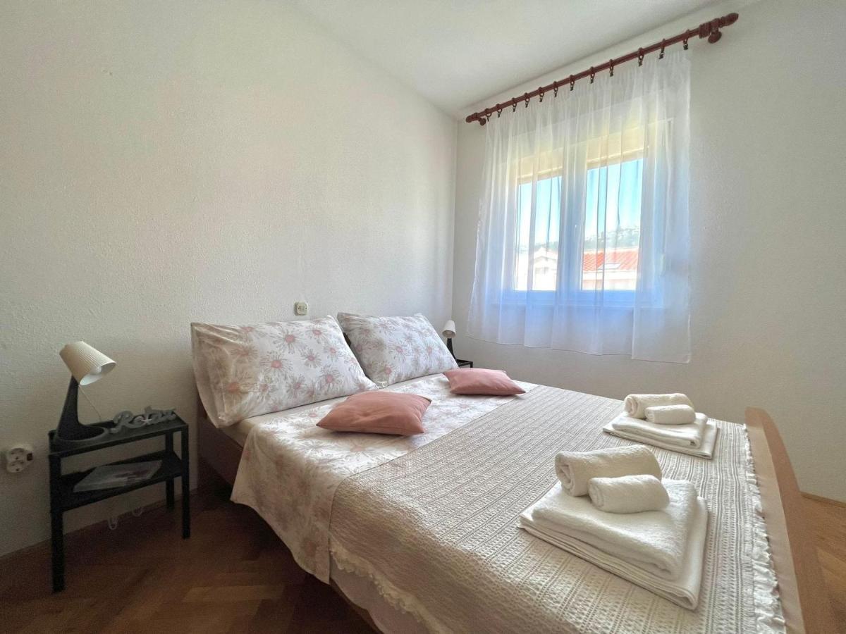 Apartment Troisa Kaštela Eksteriør bilde